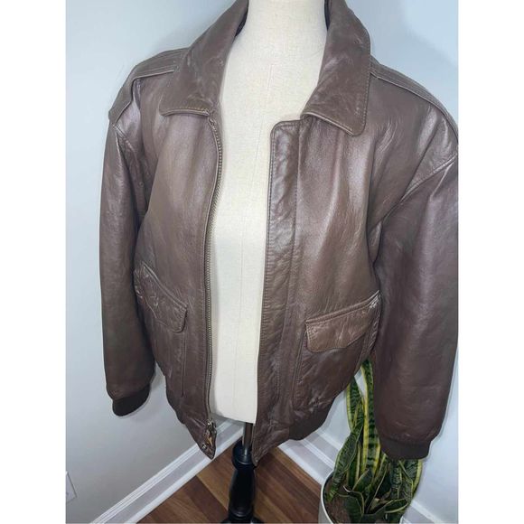 Wilson’s Leather Other - Wilson’s Leather Bomber Jacket - Medium